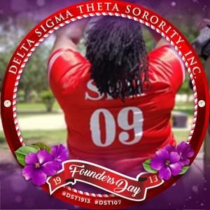 Meet your Posher, Candice